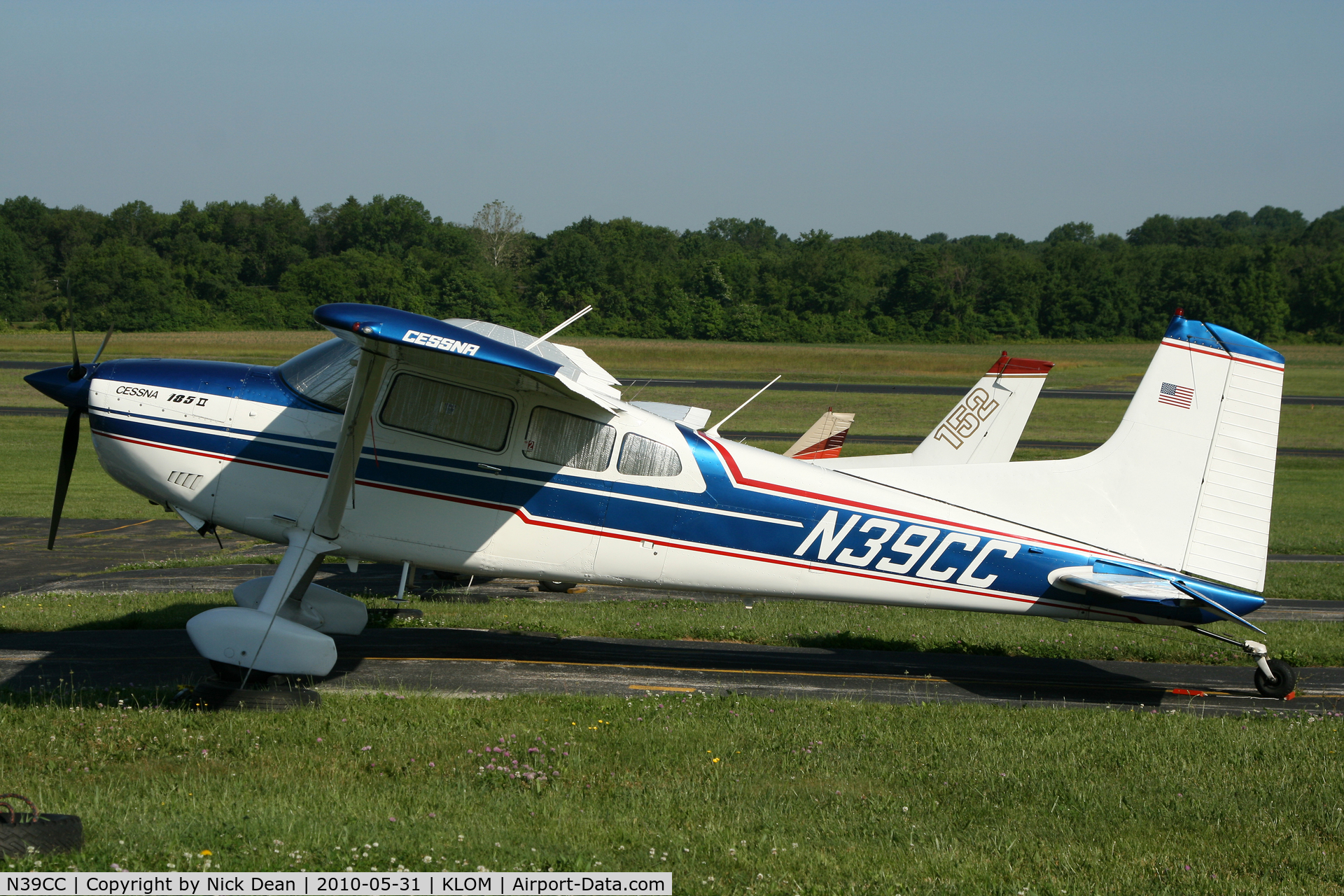 N39CC, 1975 Cessna A185F Skywagon 185 C/N 18502858, KLOM
