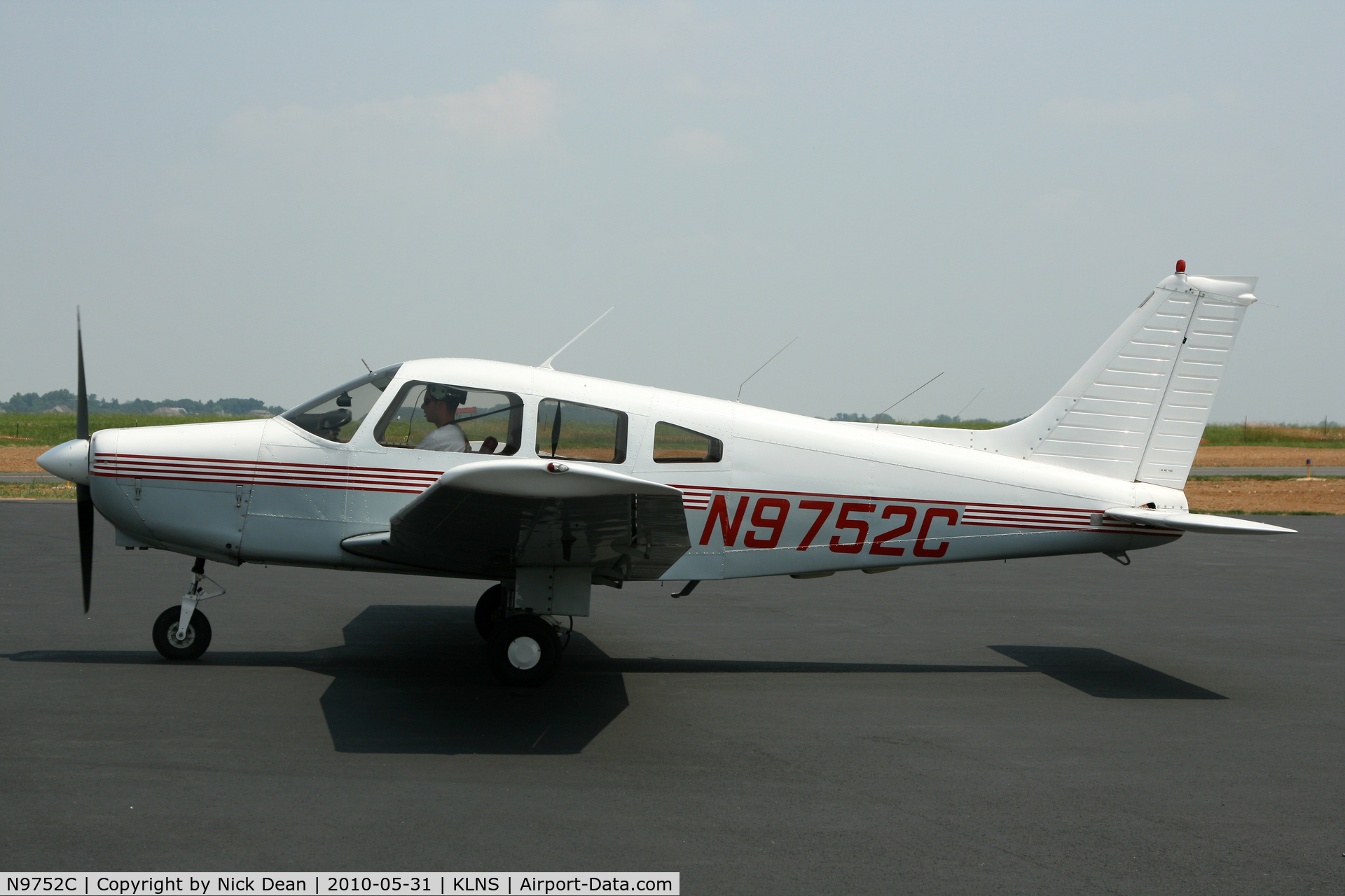 N9752C, 1978 Piper PA-28-161 C/N 28-7816524, KLNS