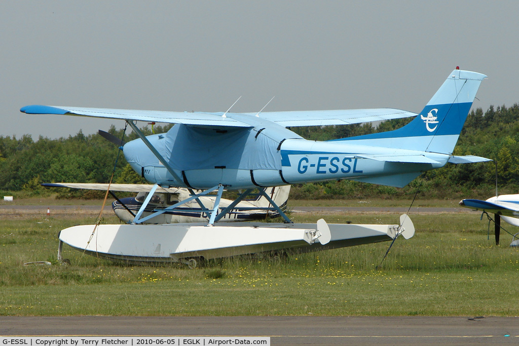 G-ESSL, 1981 Cessna 182R Skylane C/N 182-67947, 1981 Cessna CESSNA 182R, c/n: 182-67947 on floats at Blackbushe