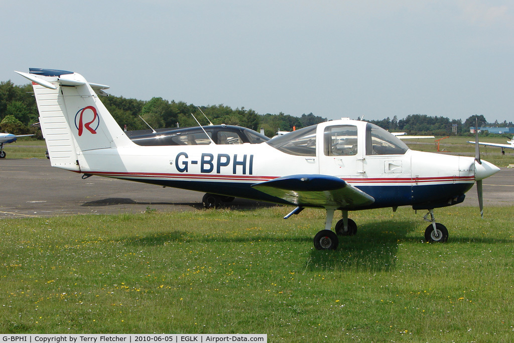 G-BPHI, 1979 Piper PA-38-112 Tomahawk Tomahawk C/N 38-79A0002, 1979 Piper PIPER PA-38-112, Tomahawk c/n: 38-79A0002 at Blackbushe
