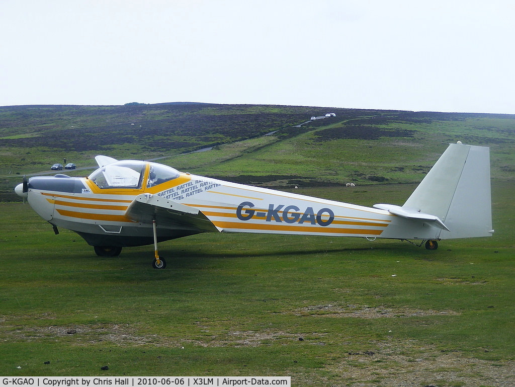 G-KGAO, 1986 Scheibe SF-25C Falke C/N 44386, at Long Mynd, Shropshire, UK