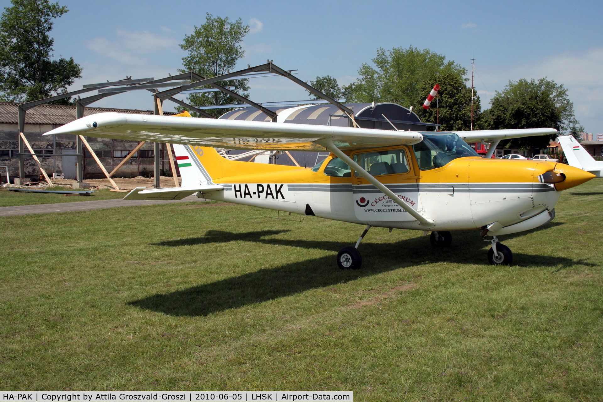 HA-PAK, 1980 Cessna 172RG Cutlass RG C/N 172RG-0375, Siófok-Kiliti Airport, Hungary.