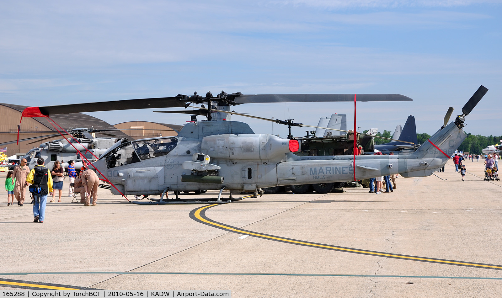 165288, Bell AH-1W Super Cobra C/N 26336, HMLA-467 