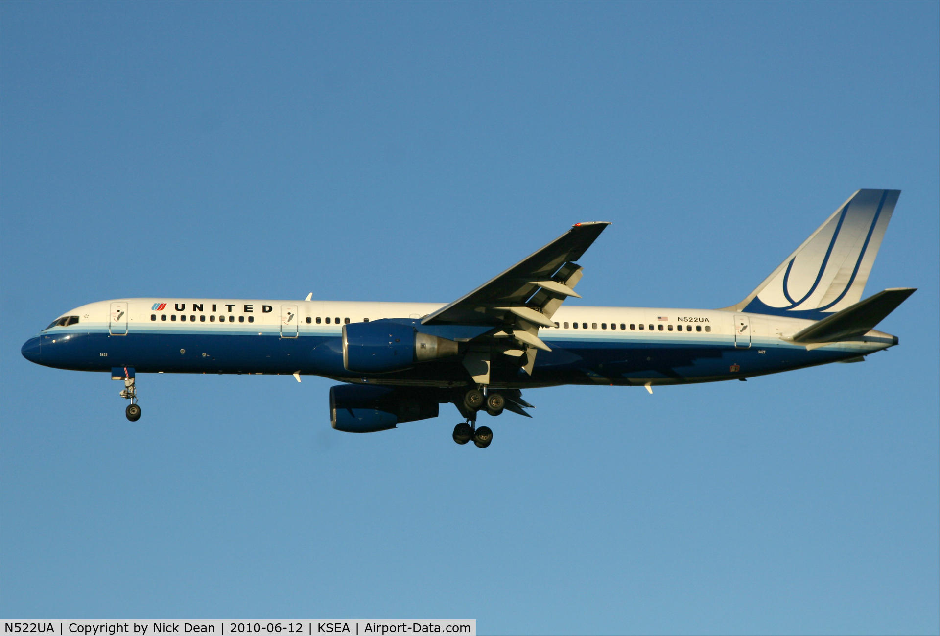 N522UA, 1990 Boeing 757-222 C/N 24931, KSEA
