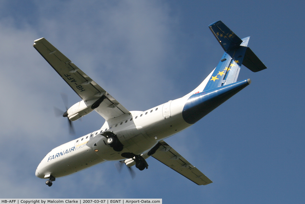 HB-AFF, 1991 ATR 42-320 C/N 264, ATR ATR-42-320 on finals to 25 at Newcastle Airport in 2007.