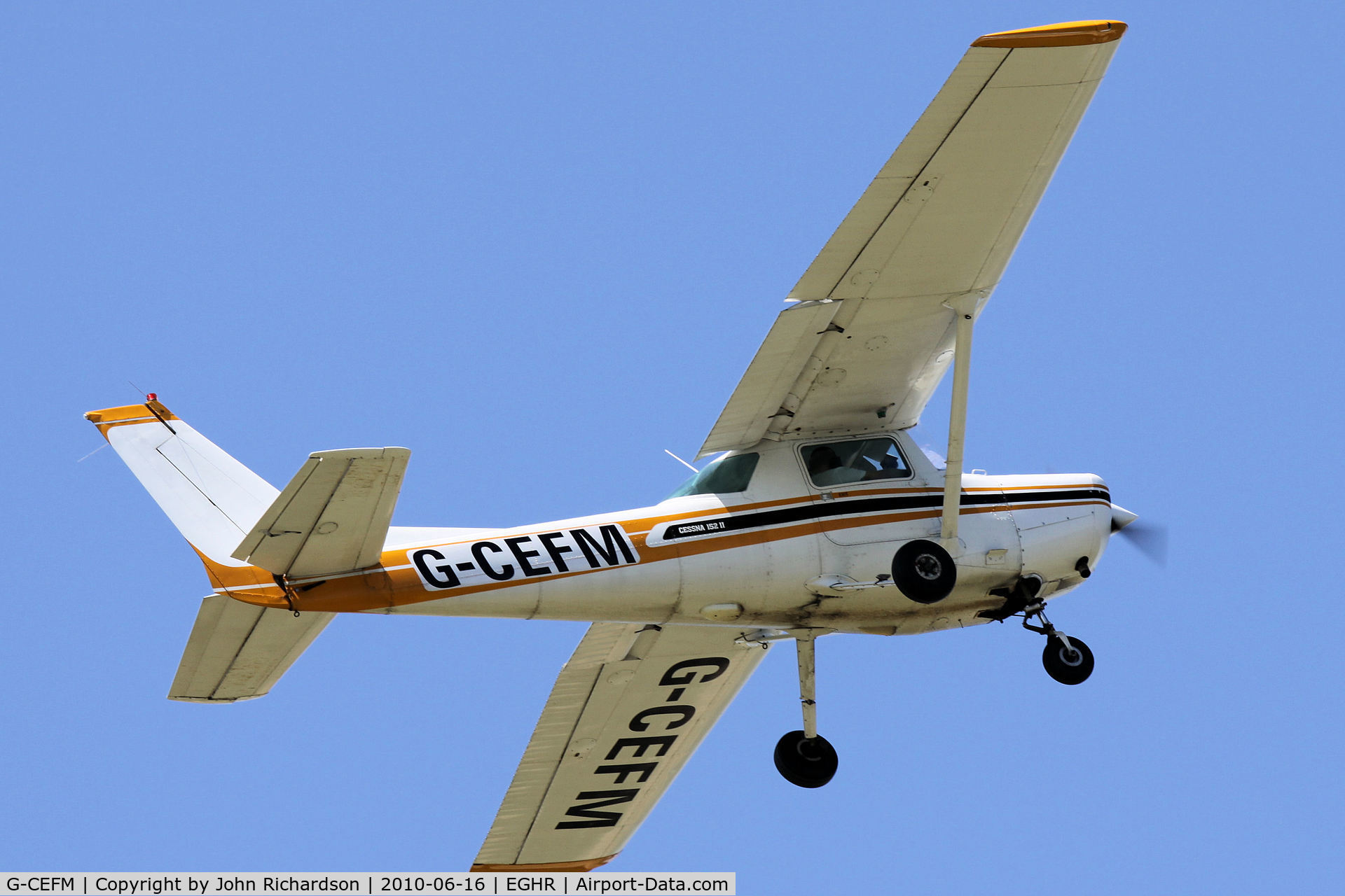 G-CEFM, 1980 Cessna 152 C/N 152-84357, Departing Goodwood