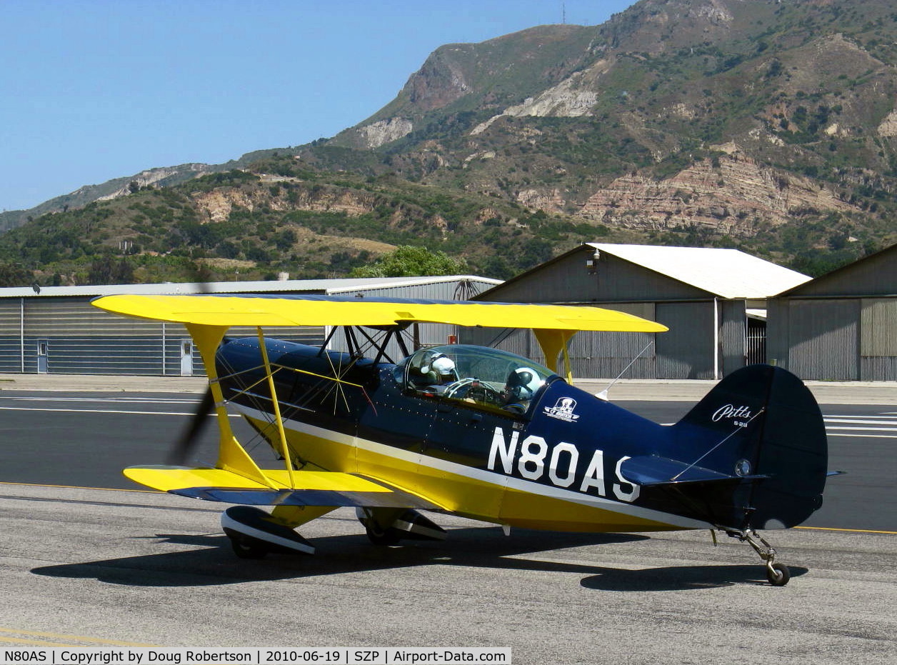 N80AS, 1992 Pitts S-2B Special C/N 5244, 1992 Pitts Aerobatics S-2B, Lycoming AEIO-540, holding short Rwy 22