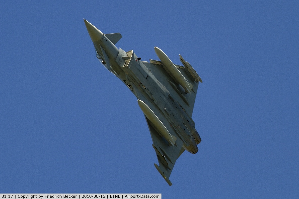 31 17, 2009 Eurofighter EF-2000 Typhoon S C/N AS010, EF2000 Typhoon breaks for landing