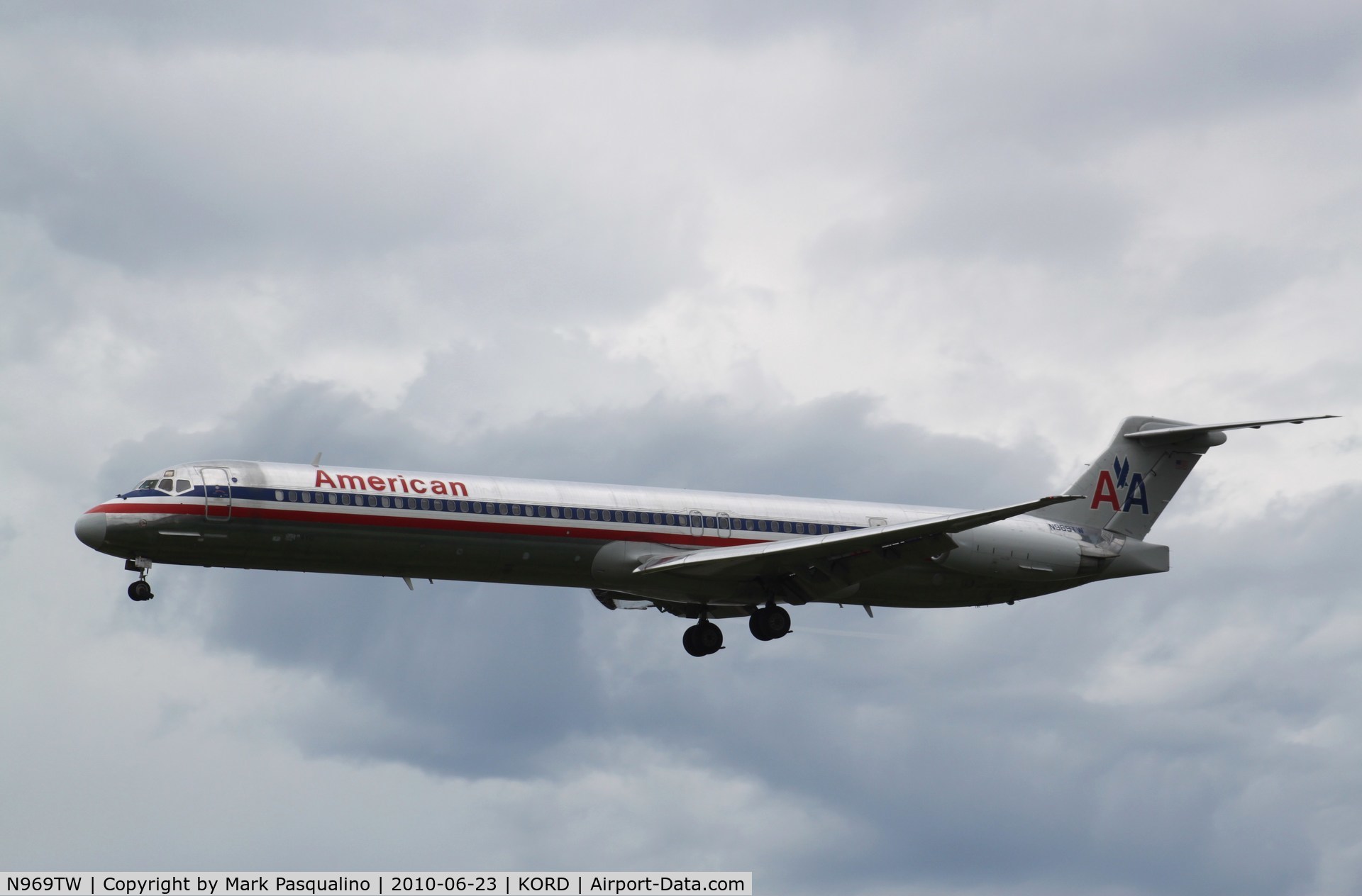 N969TW, 1999 McDonnell Douglas MD-83 (DC-9-83) C/N 53619, MD-83