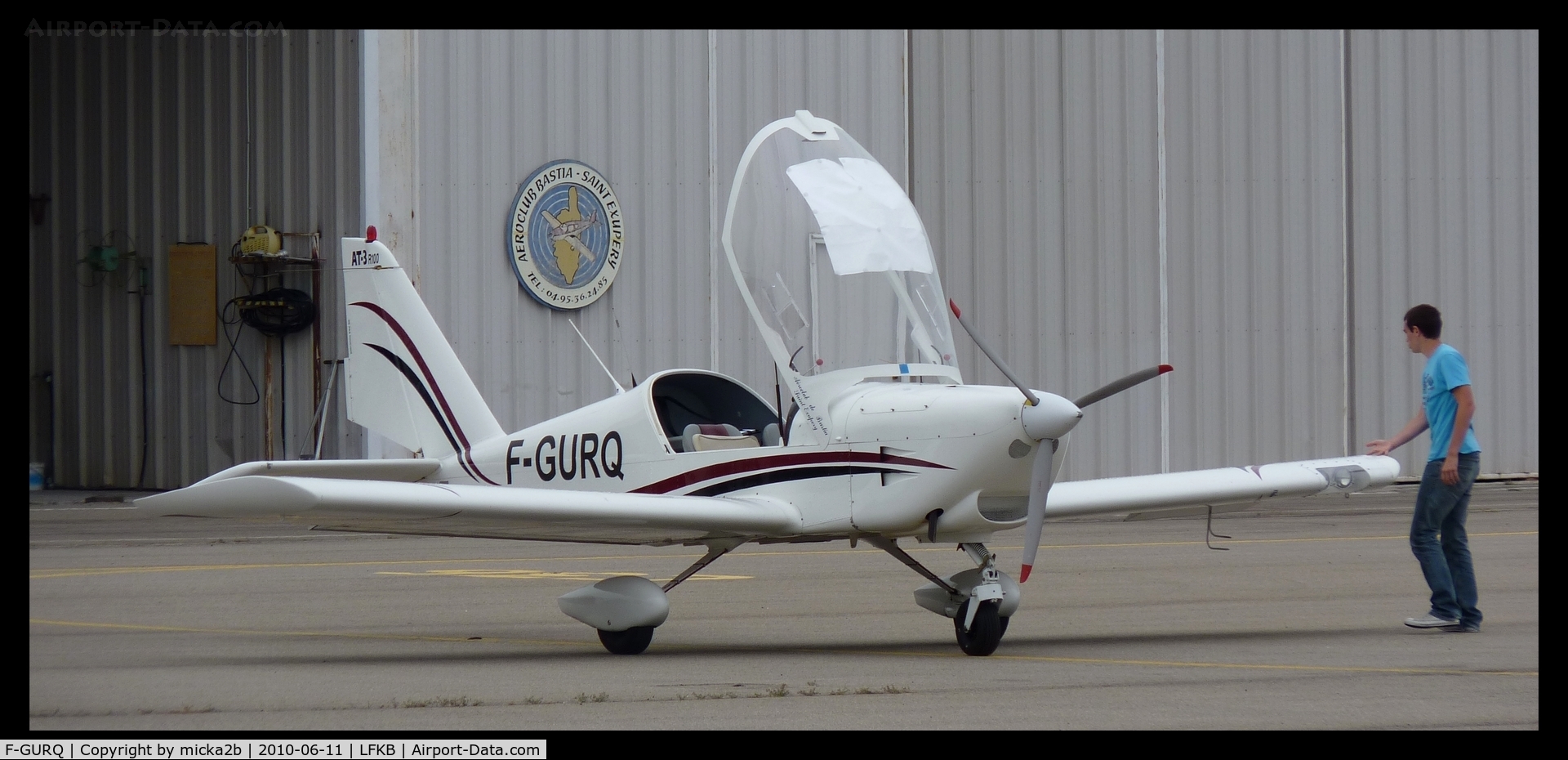 F-GURQ, Aero AT-3 R100 C/N AT3-014, Parked.