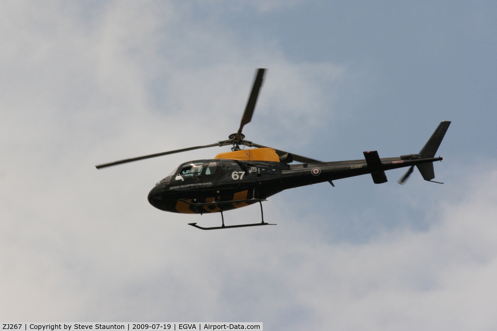 ZJ267, 1997 Eurocopter AS-350BB Squirrel HT1 Ecureuil C/N 2996, Taken at the Royal International Air Tattoo 2009