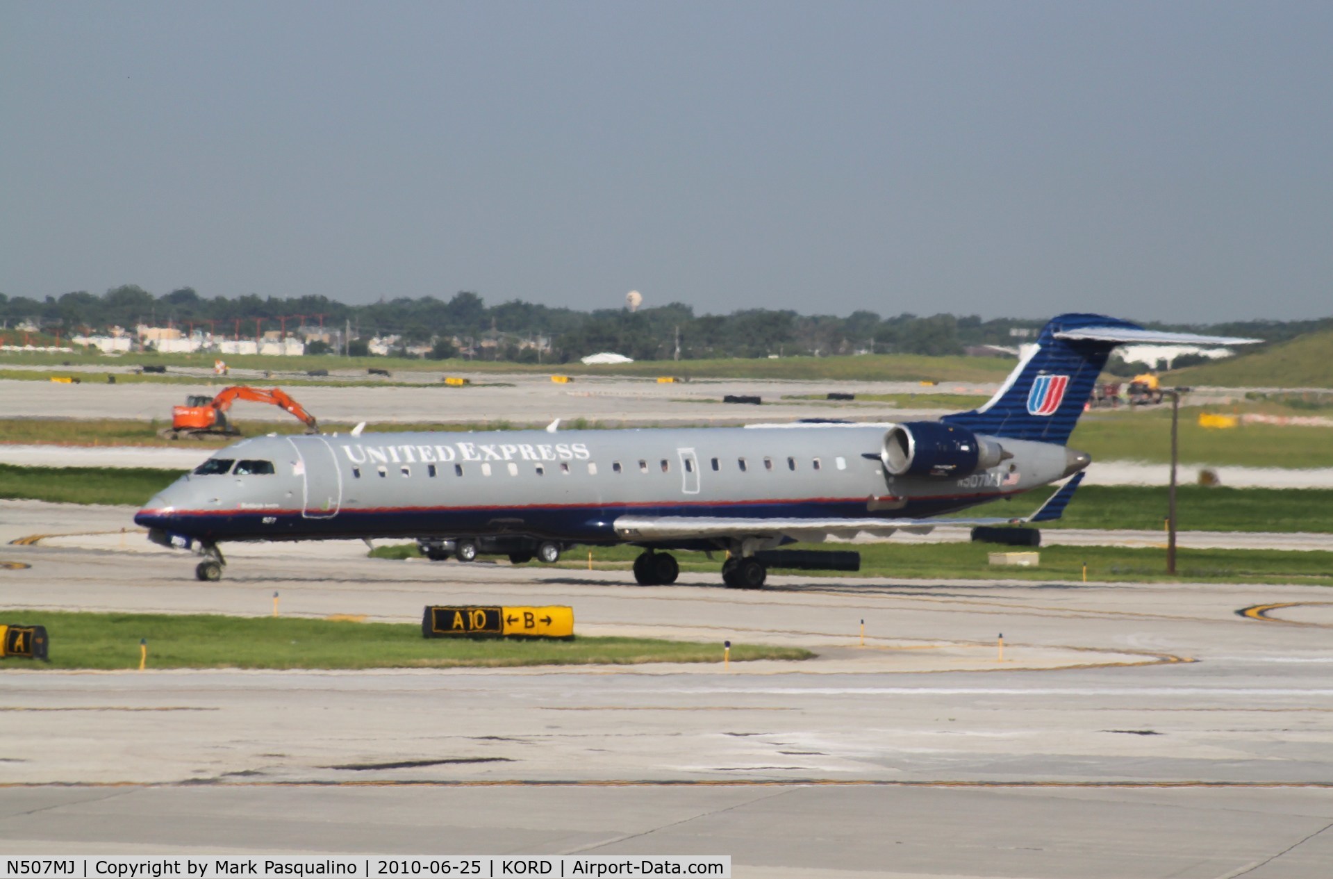 N507MJ, 2003 Bombardier CRJ-701 (CL-600-2C10) Regional Jet C/N 10017, CL-600-2C10