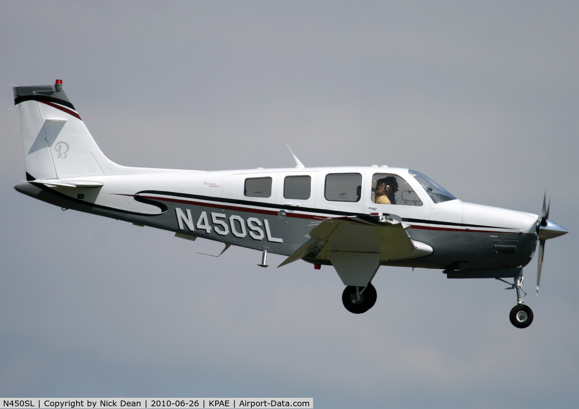 N450SL, Raytheon Aircraft Company G36 C/N E-3710, KPAE