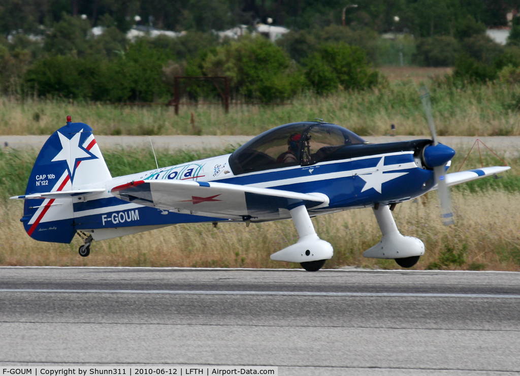 F-GOUM, Mudry CAP-10B C/N 122, On take off from demo flight one day before LFTH Open Day 2010...