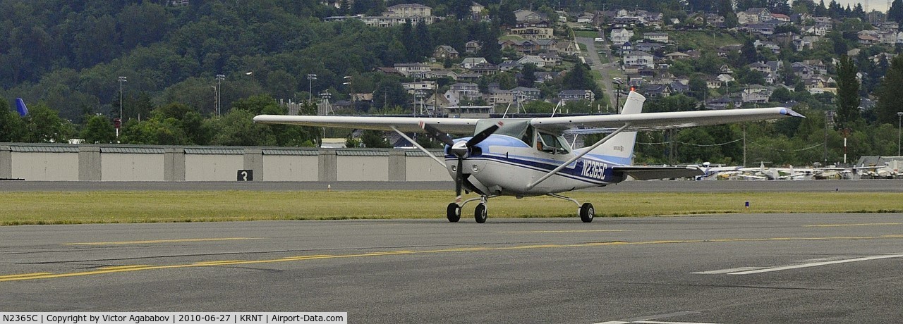N2365C, 1978 Cessna R182 Skylane RG C/N R18200162, At Renton