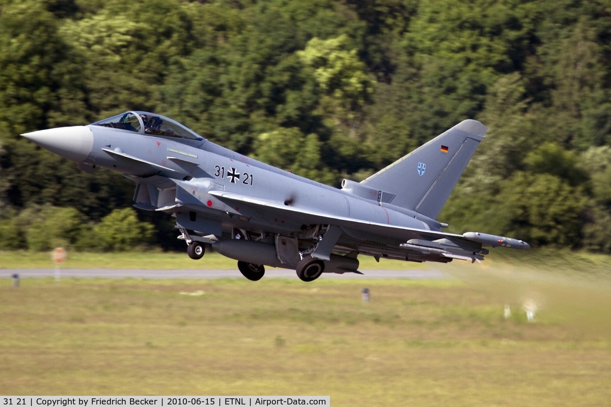 31 21, 2009 Eurofighter EF-2000 Typhoon S C/N AS014, take off