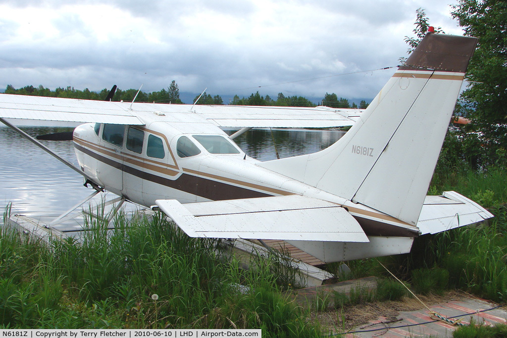 N6181Z, 1981 Cessna U206G Stationair C/N U20606178, 1981 Cessna U206G, c/n: U20606178 on Lake Hood