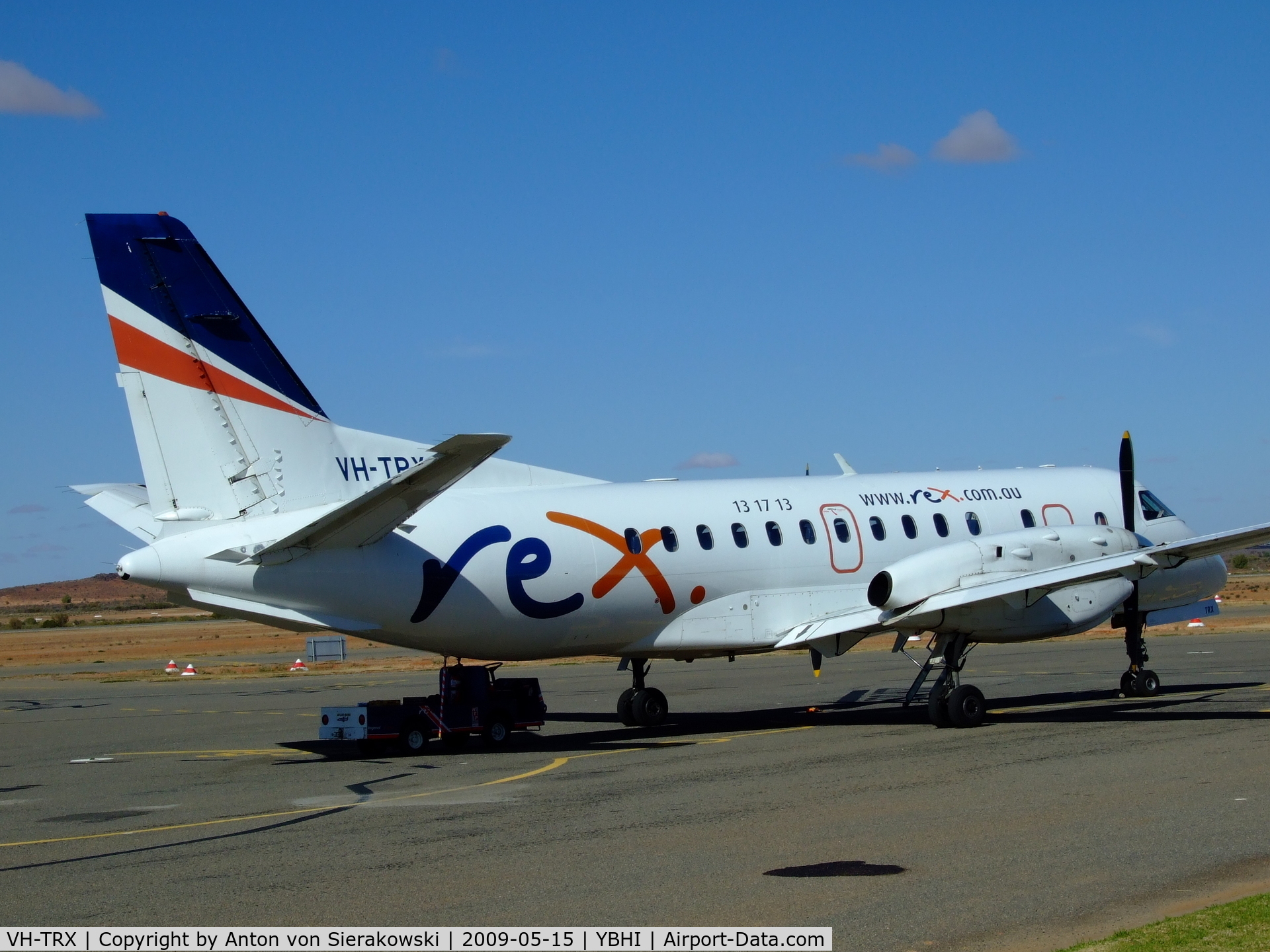 VH-TRX, 1992 Saab 340B C/N 340B-287, NSW Regional carrier Rex Aviation