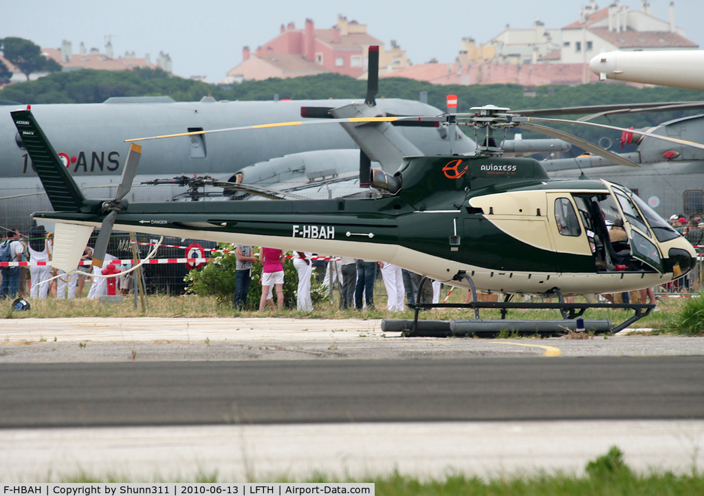 F-HBAH, Aerospatiale AS-350B-2 Ecureuil C/N 4414, Used as first flight during LFTH Open Day 2010...