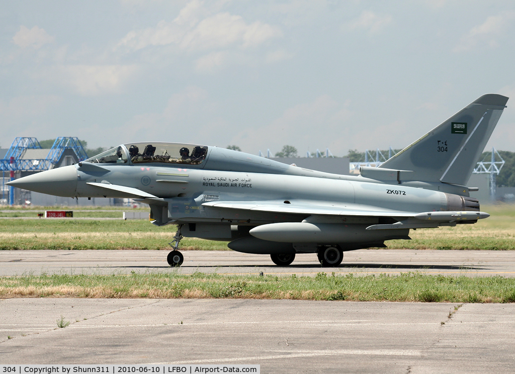 304, 2010 Eurofighter EF-2000 Typhoon T C/N CT004/BT021/240, Delivery day from Warton via LFBO to Saudi Arabia...