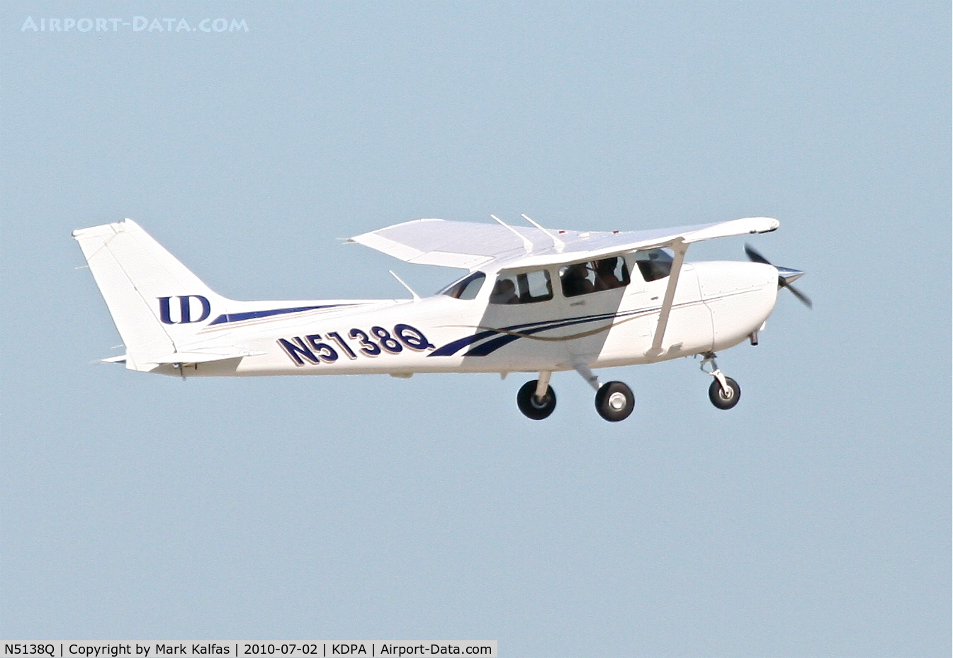 N5138Q, Cessna 172S C/N 172S10942, UNIVERSITY OF DUBUQUE Cessna Skyhawk C172/G, N5138Q departing 20L KDPA for a return trip to KDBQ.