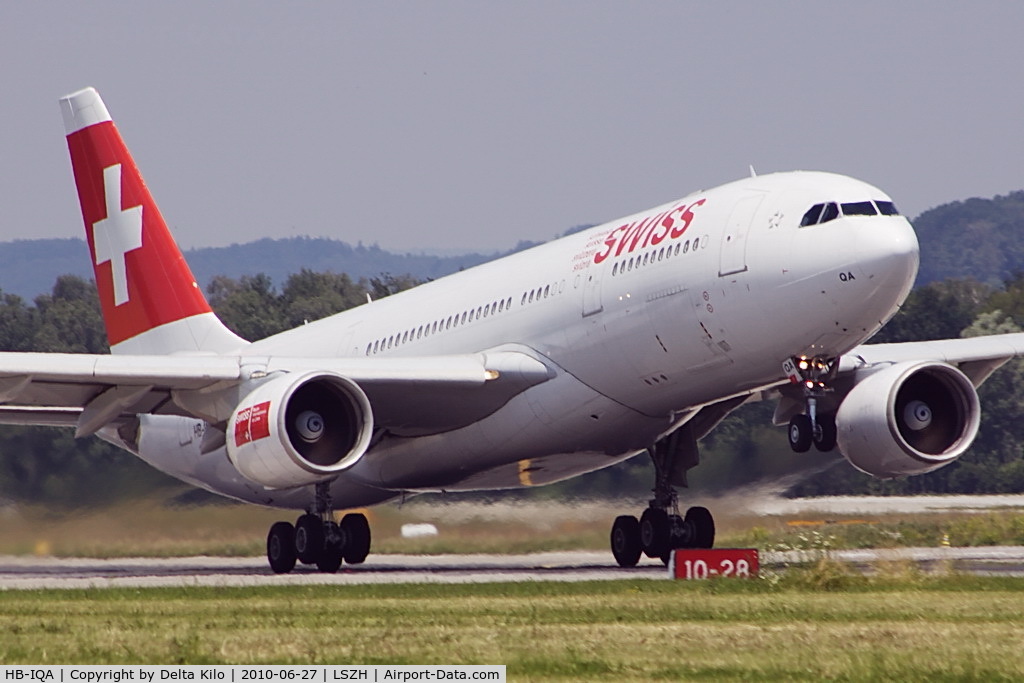 HB-IQA, 1998 Airbus A330-223 C/N 229, SWR [LX] Swiss International Air Lines