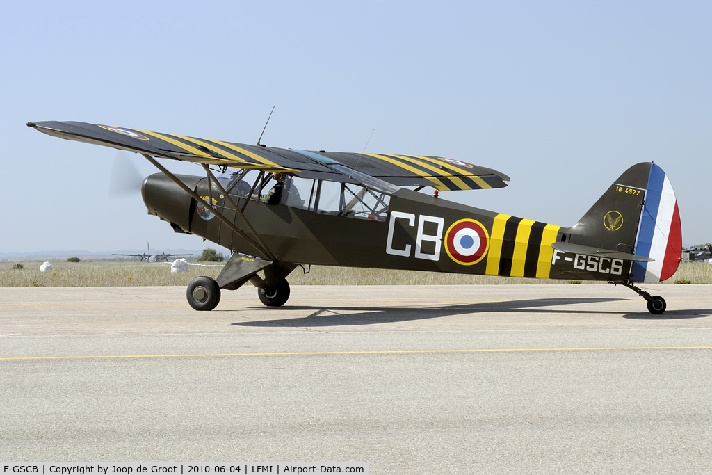 F-GSCB, Piper L-21B Super Cub C/N 18-4577, This warbird wears the black and yellow striping of Operation Musquetaire (Suez Crisis