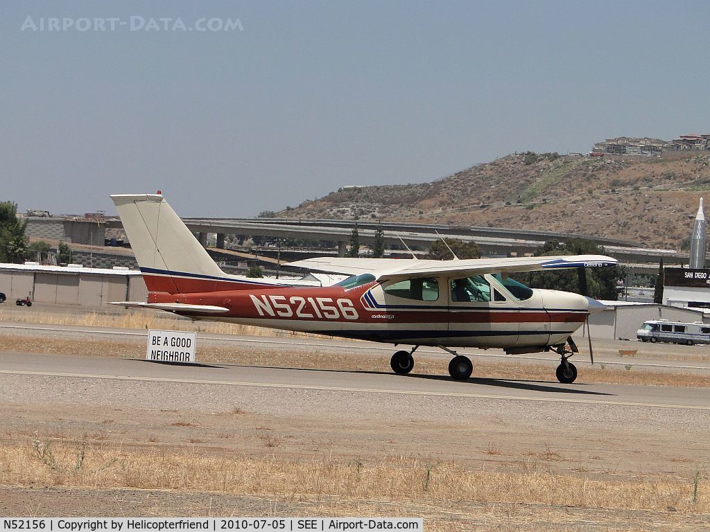 N52156, 1977 Cessna 177RG Cardinal C/N 177RG1180, Taxiing to runway