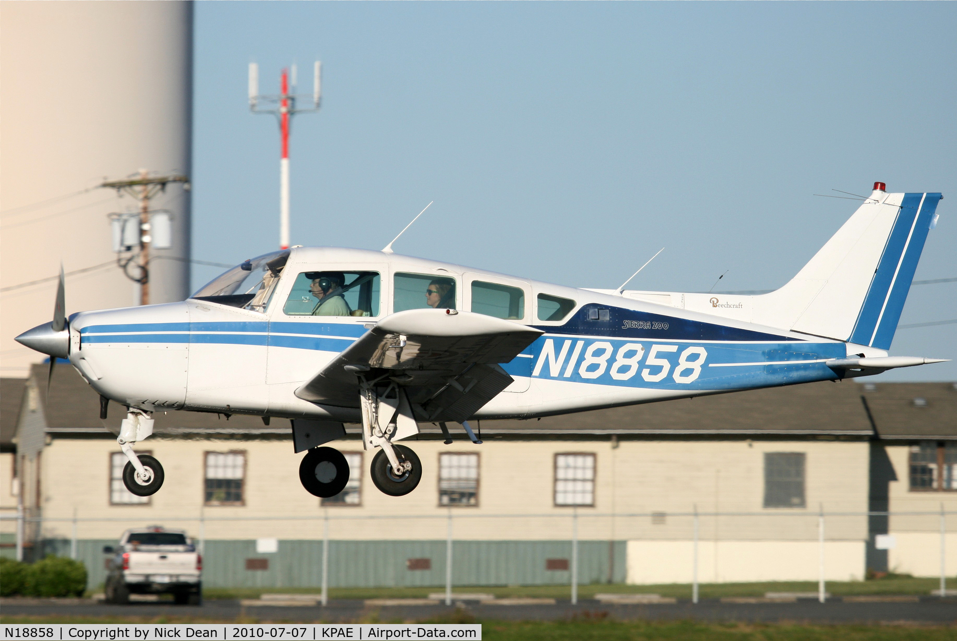 N18858, 1977 Beech C24R C/N MC-510, KPAE