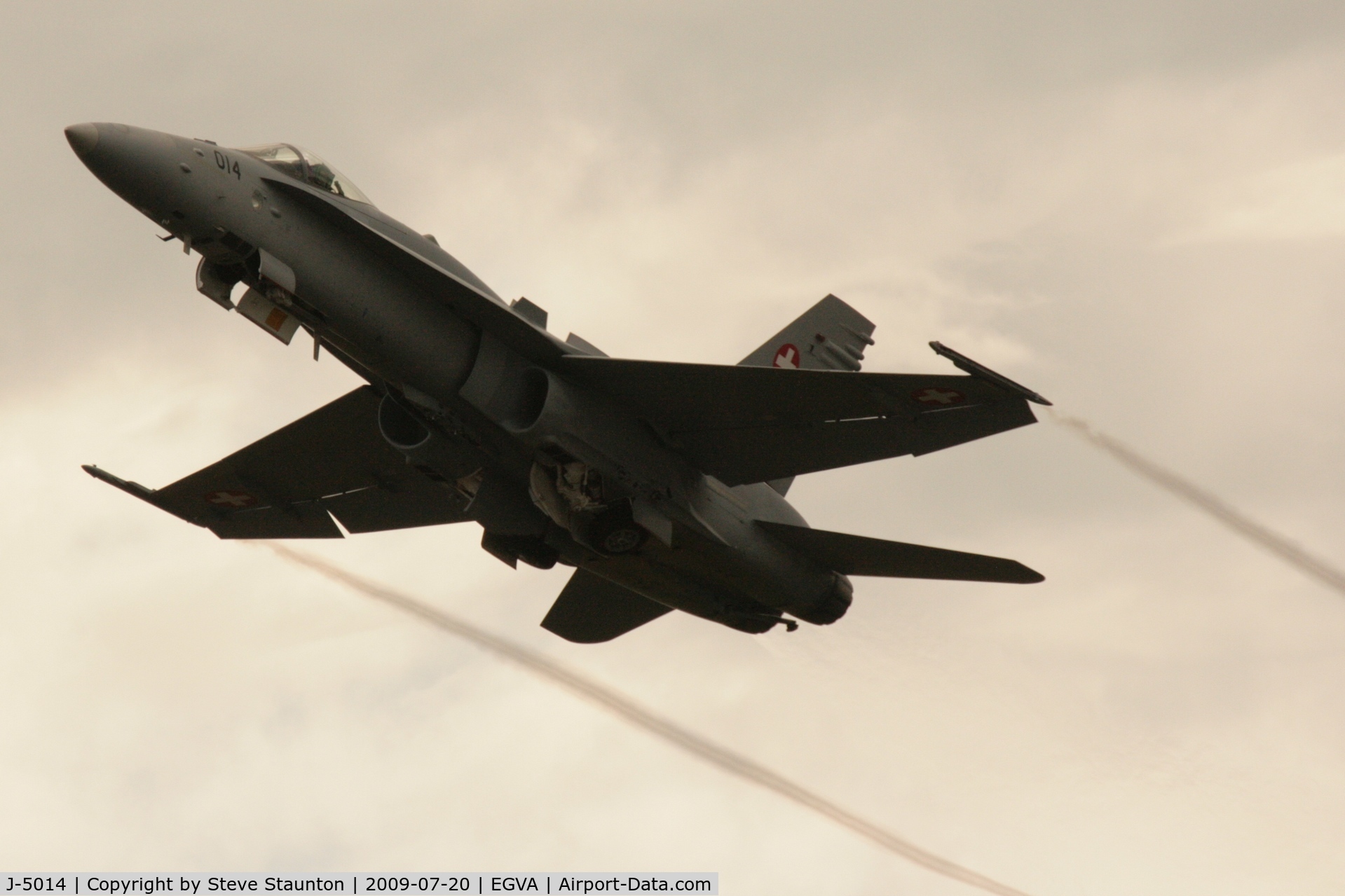 J-5014, McDonnell Douglas F/A-18C Hornet C/N 1359, Taken at the Royal International Air Tattoo 2009