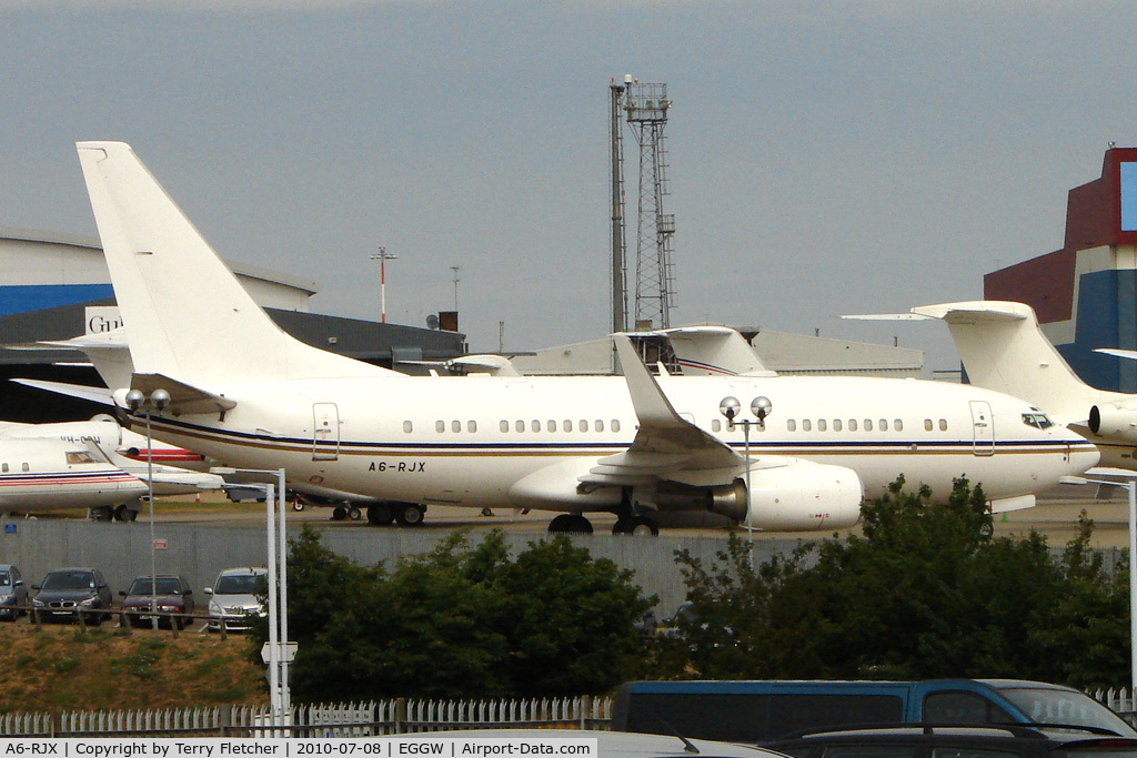 A6-RJX, 1999 Boeing 737-7AK BBJ C/N 29865, Boeing 737 at Luton