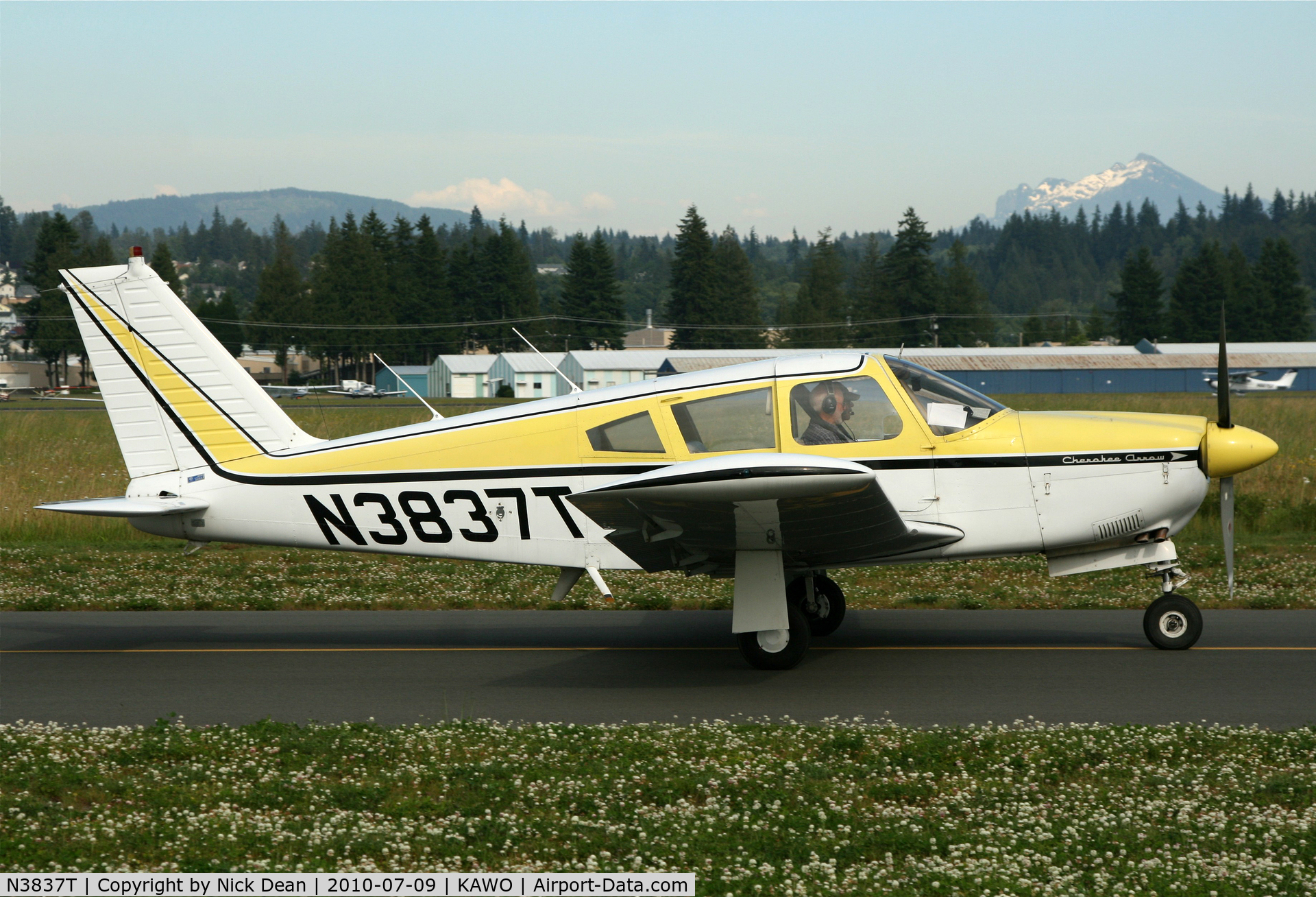 N3837T, 1967 Piper PA-28R-180 Cherokee Arrow C/N 28R-30155, KAWO