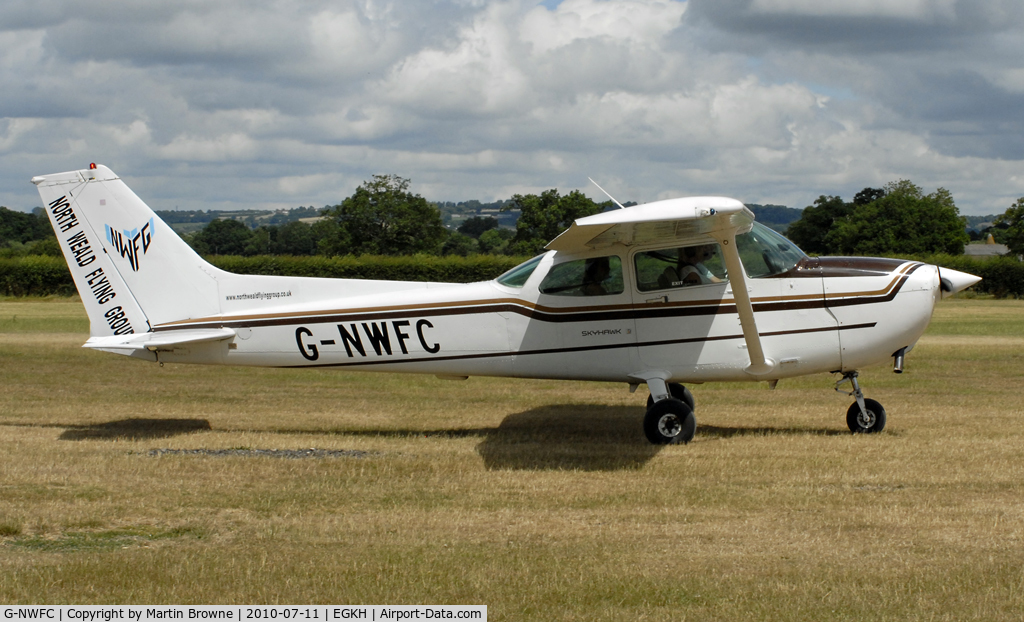 G-NWFC, 1985 Cessna 172P C/N 172-76305, SHOT AT HEADCORN
