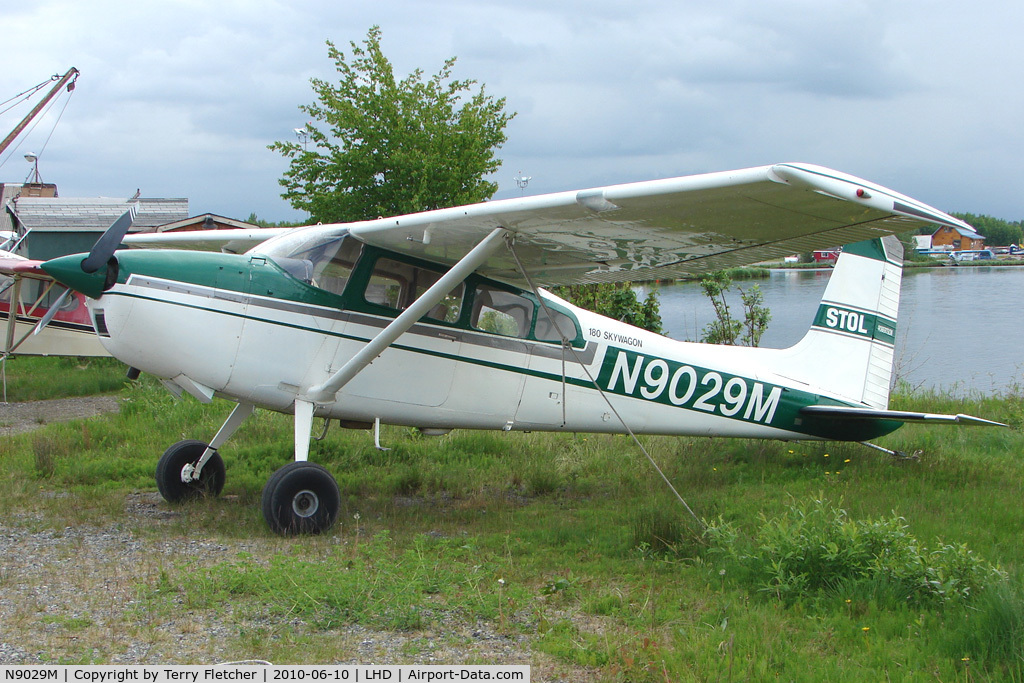 N9029M, 1970 Cessna 180H Skywagon C/N 18052129, 1970 Cessna 180H, c/n: 18052129 at Lake Hood