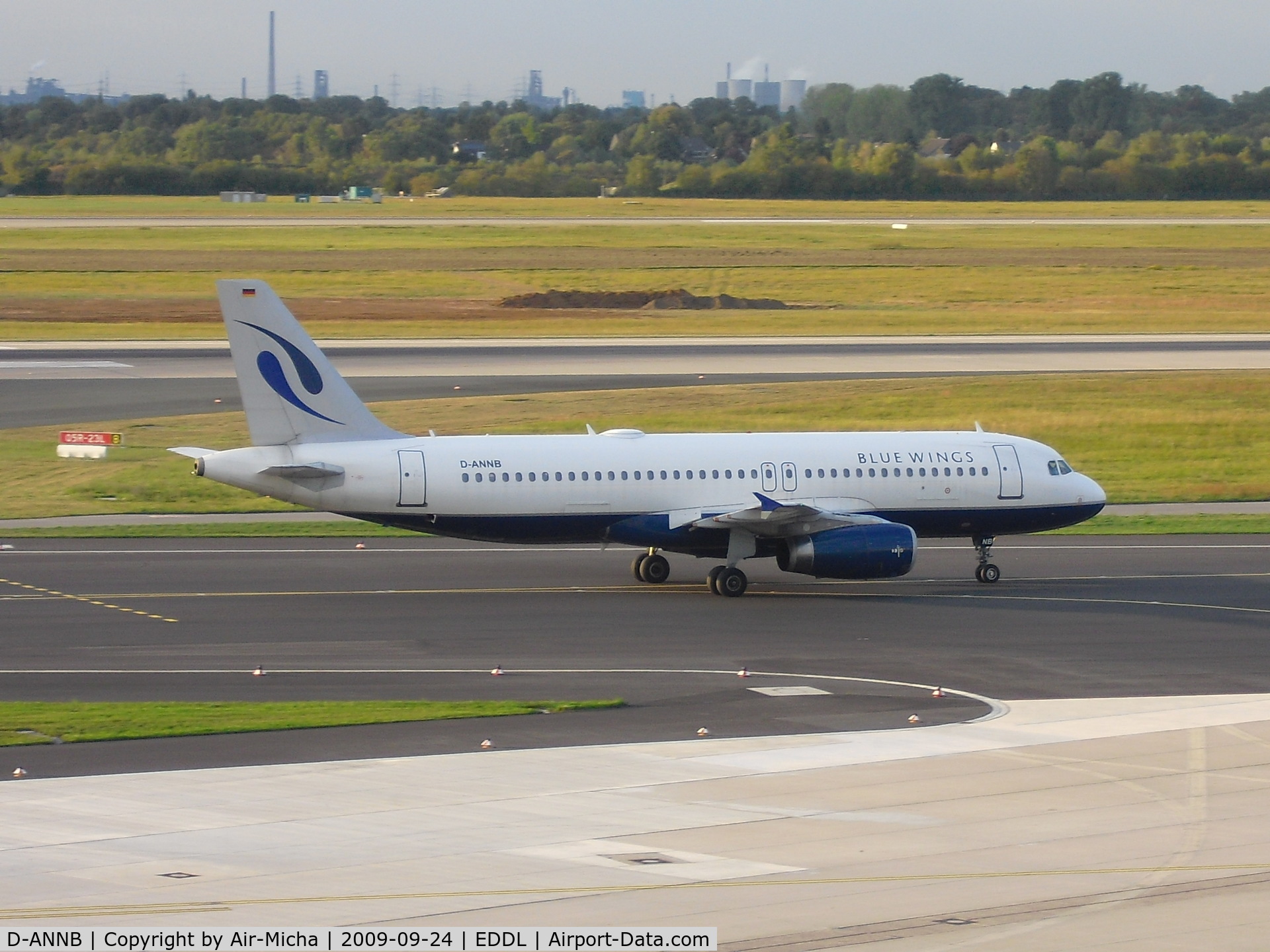 D-ANNB, 2000 Airbus A320-232 C/N 1240, Blue Wings, Airbus A320-232, CN: 1240