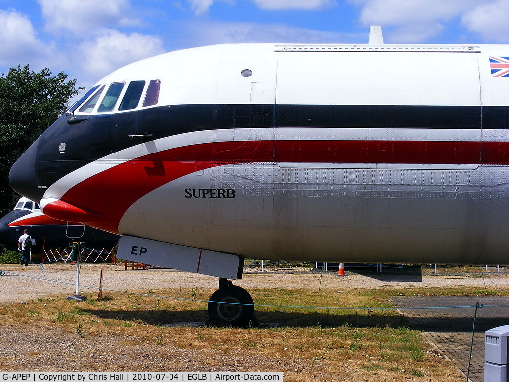 G-APEP, 1961 Vickers Vanguard 953 C/N 719, 'Superb'