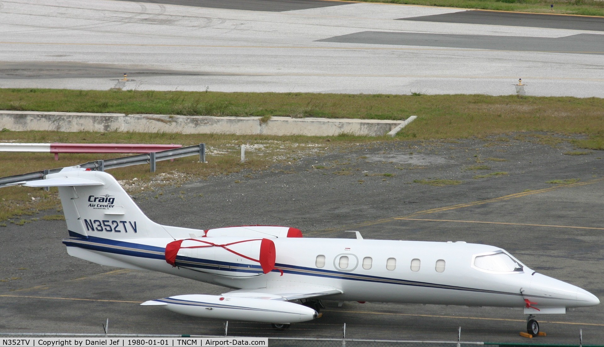 N352TV, 1981 Gates Learjet 35A C/N 410, N352TV park at the cargo ramp at TNCM