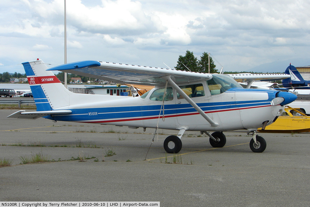 N5100R, 1974 Cessna 172M C/N 17263338, 1974 Cessna 172M, c/n: 17263338 at Lake Hood