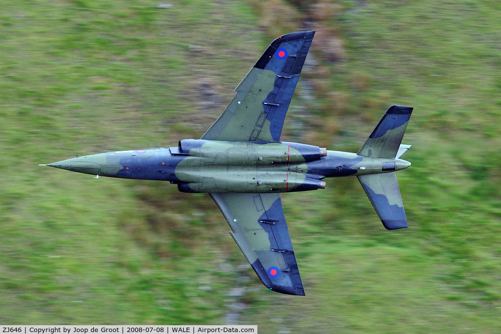 ZJ646, 1981 Dassault-Dornier Alpha Jet A C/N 0155, The QinetiQ Alpha Jets retained the German camo for quite some time. This one rushes down the Valley as seen from Cat East.