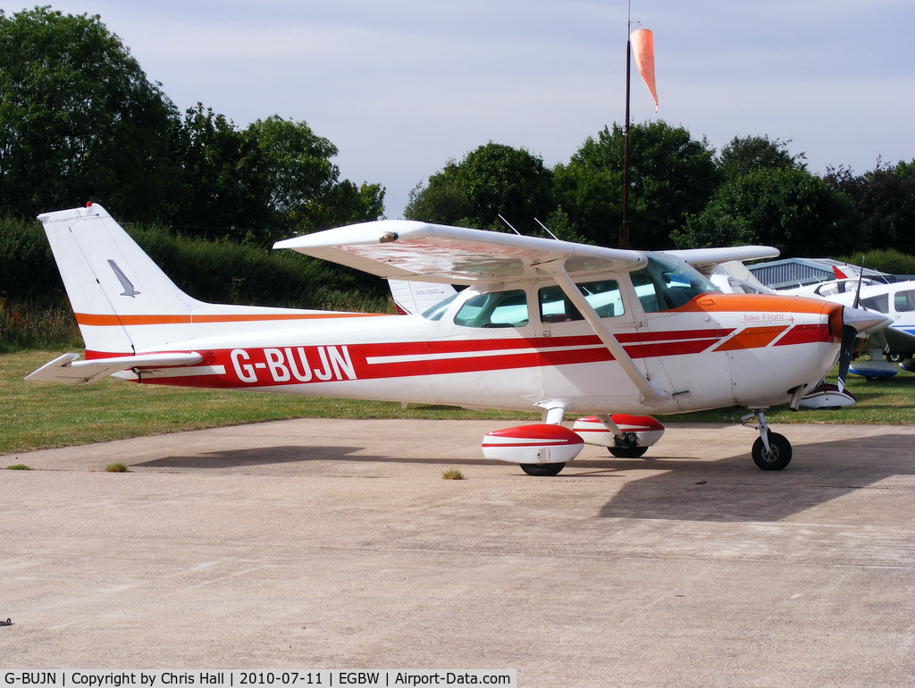 G-BUJN, 1979 Cessna 172N C/N 172-72713, privately owned