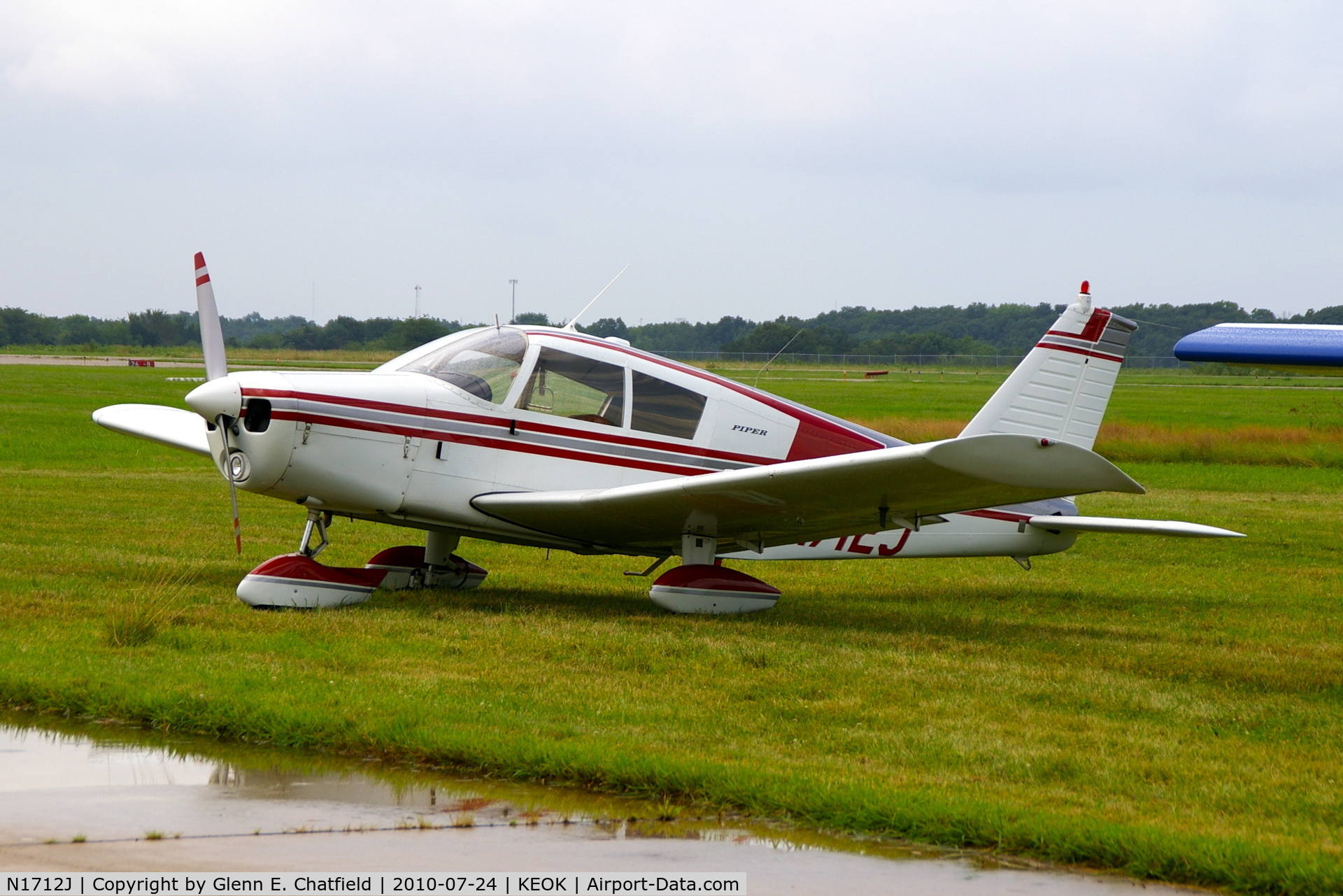 N1712J, 1968 Piper PA-28-140 Cherokee C/N 28-24123, At the L-bird fly in