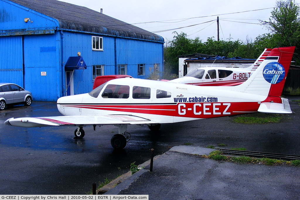 G-CEEZ, 2002 Piper PA-28-161 Warrior III C/N 2842161, Cabair