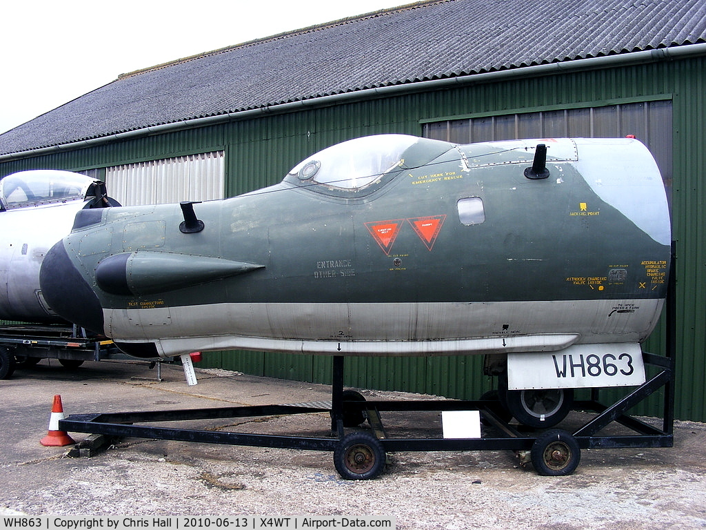 WH863, English Electric Canberra T.17 C/N SH1620, at the Newark Air Museum