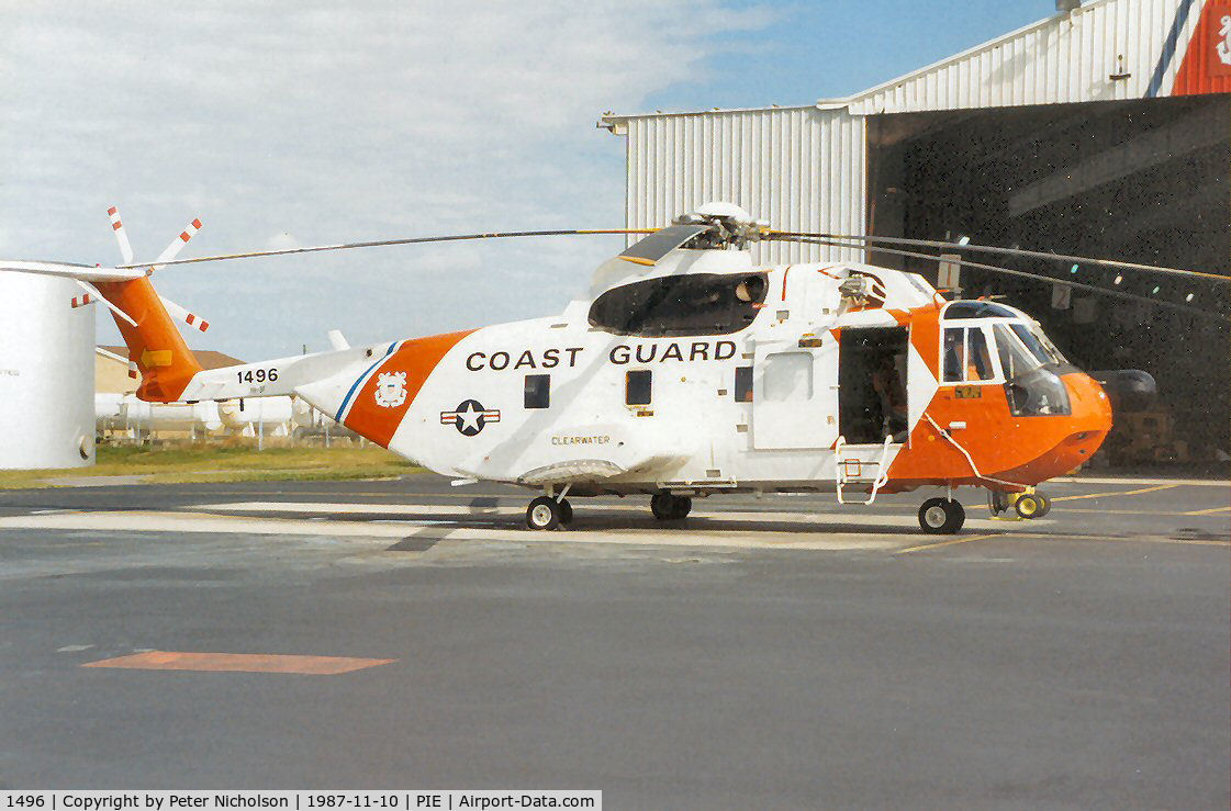1496, Sikorsky HH-3F Pelican C/N 61673, HH-3F Pelican at the United States Coast Guard Station Clearwater in Nocvember 1987.