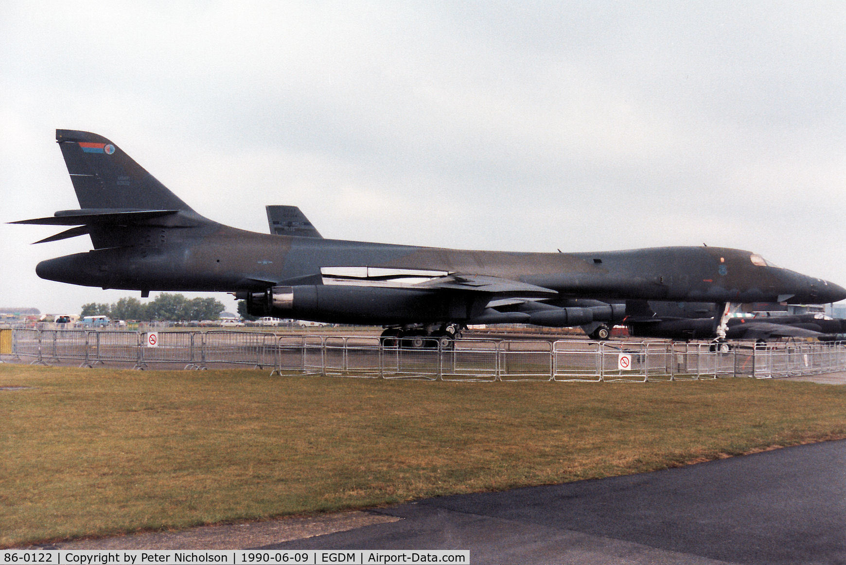86-0122, 1986 Rockwell B-1B Lancer C/N 82, B-1B Lancer named Excalibur of 46th Bomb Squadron/319th Bomb Wing at Grand Forks AFB on display at the 1990 Boscombe Down Battle of Britain 50th Anniversary Airshow.