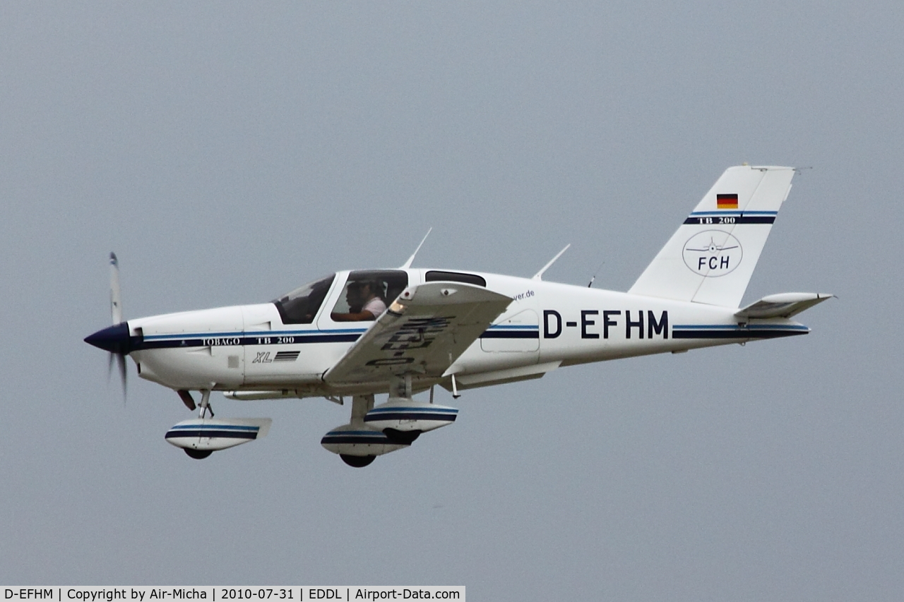 D-EFHM, 1995 Socata TB-200 Tobago XL C/N 1748, Flugschule Hannover, Socata TB-200 Tobago XL, CN: 1748