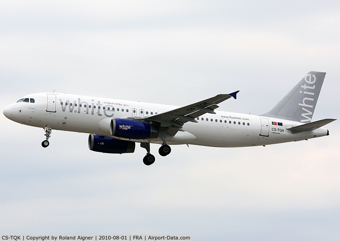 CS-TQK, 2004 Airbus A320-232 C/N 2204, .