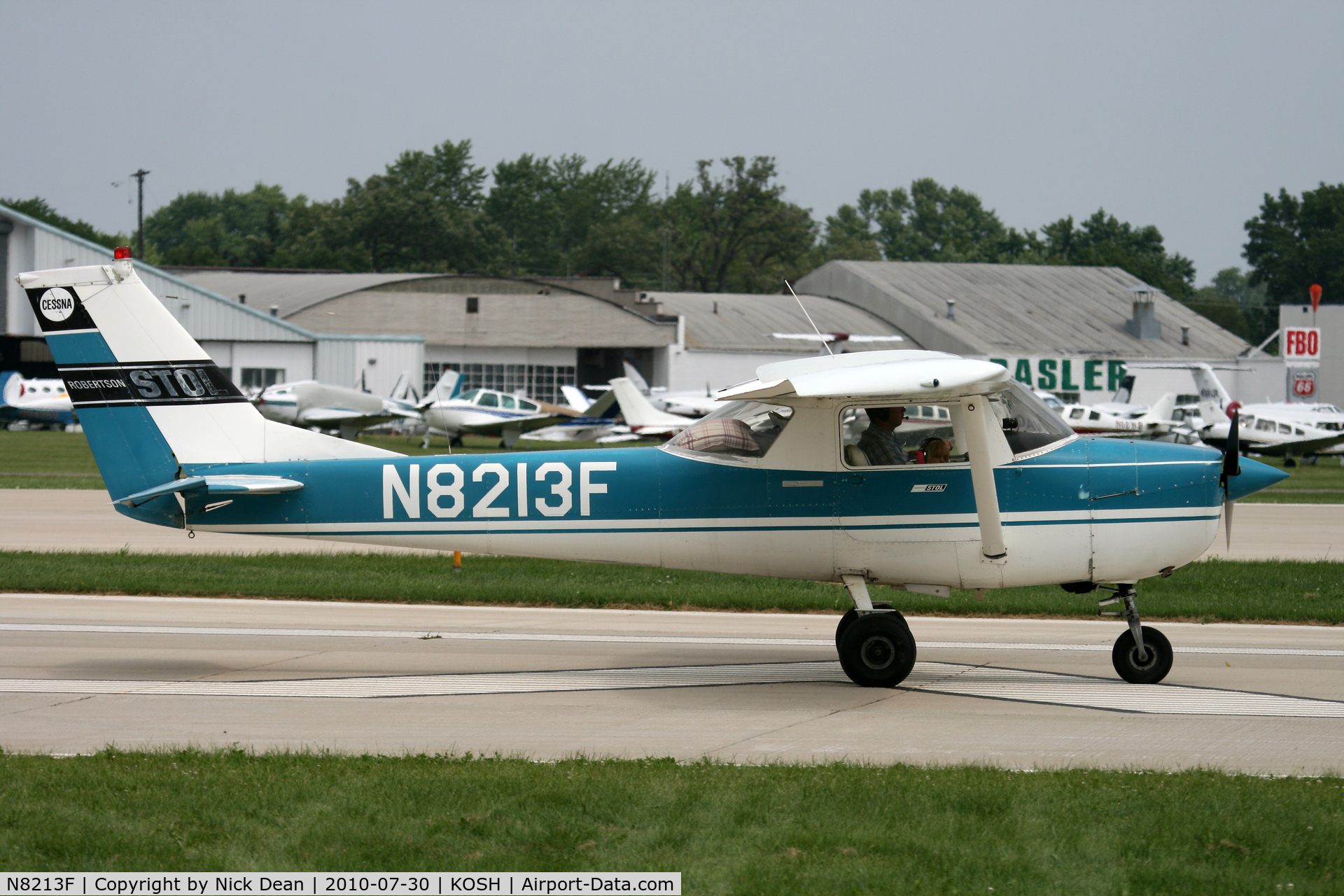 N8213F, 1966 Cessna 150F C/N 15064313, KOSH