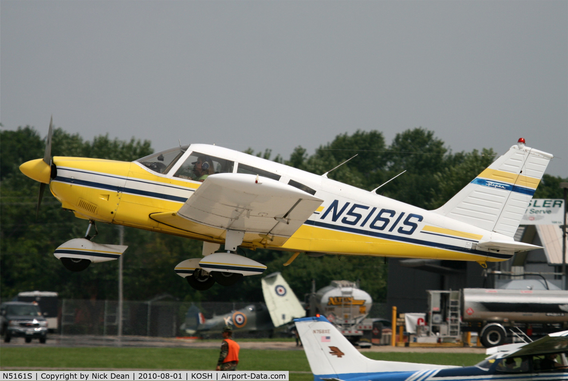 N5161S, 1970 Piper PA-28-180 Cherokee C/N 28-7105015, KOSH