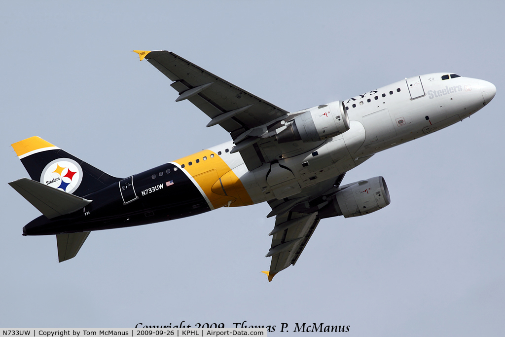 N733UW, 2000 Airbus A319-112 C/N 1205, US Airways Logojet displaying Pittsburgh Steelers livery climbing out from 9L at PHL